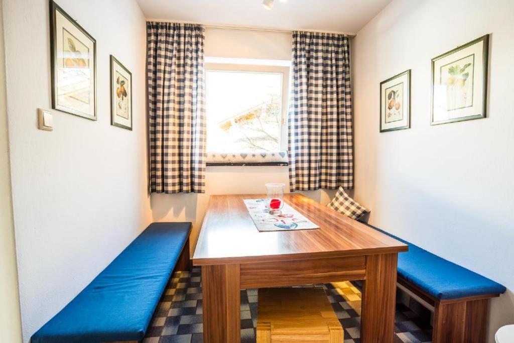Haus Cervelli By Monicare Apartment เซเฟลด์ อิน ทิโรล ภายนอก รูปภาพ